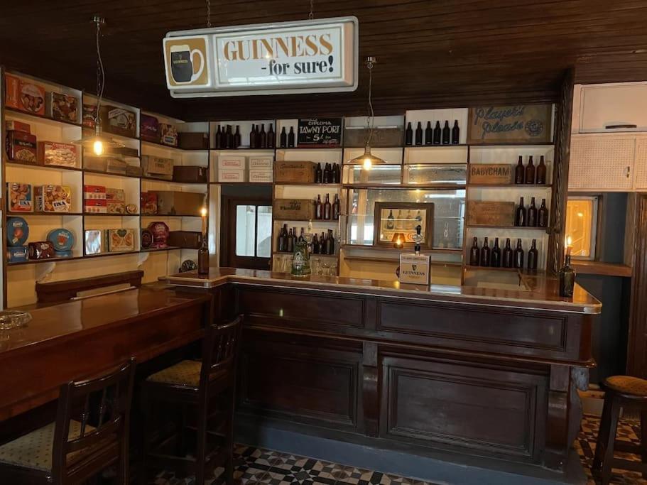 Villa Tw O Connell Old World Irish Pub Cahersiveen Exterior foto